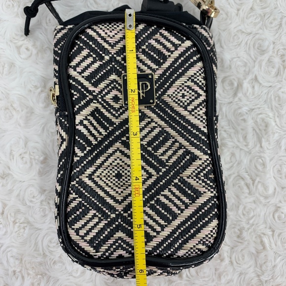 PurseN Raffia Aztec Pattern Small Crossbody Insulated Black & Tan - Picture 9 of 12